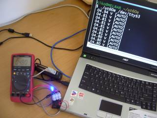 The program in action measuring the discharge of a set of batteries with a resistor and LED load